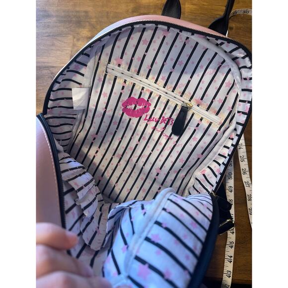 BETSEY JOHNSON SILVER Metallic LOVE BLACK BACKPACK BAG Pink - Picture 8 of 12